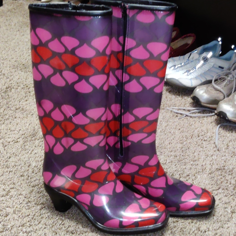 High heel rain boots